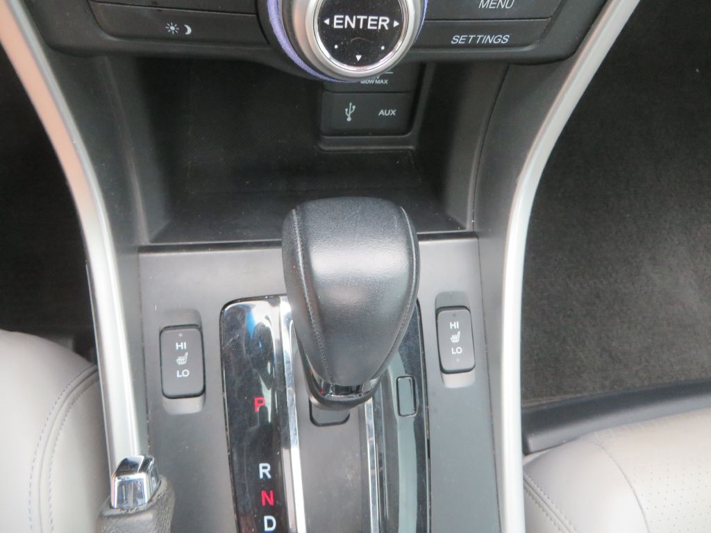 Honda Accord Sdn  2013