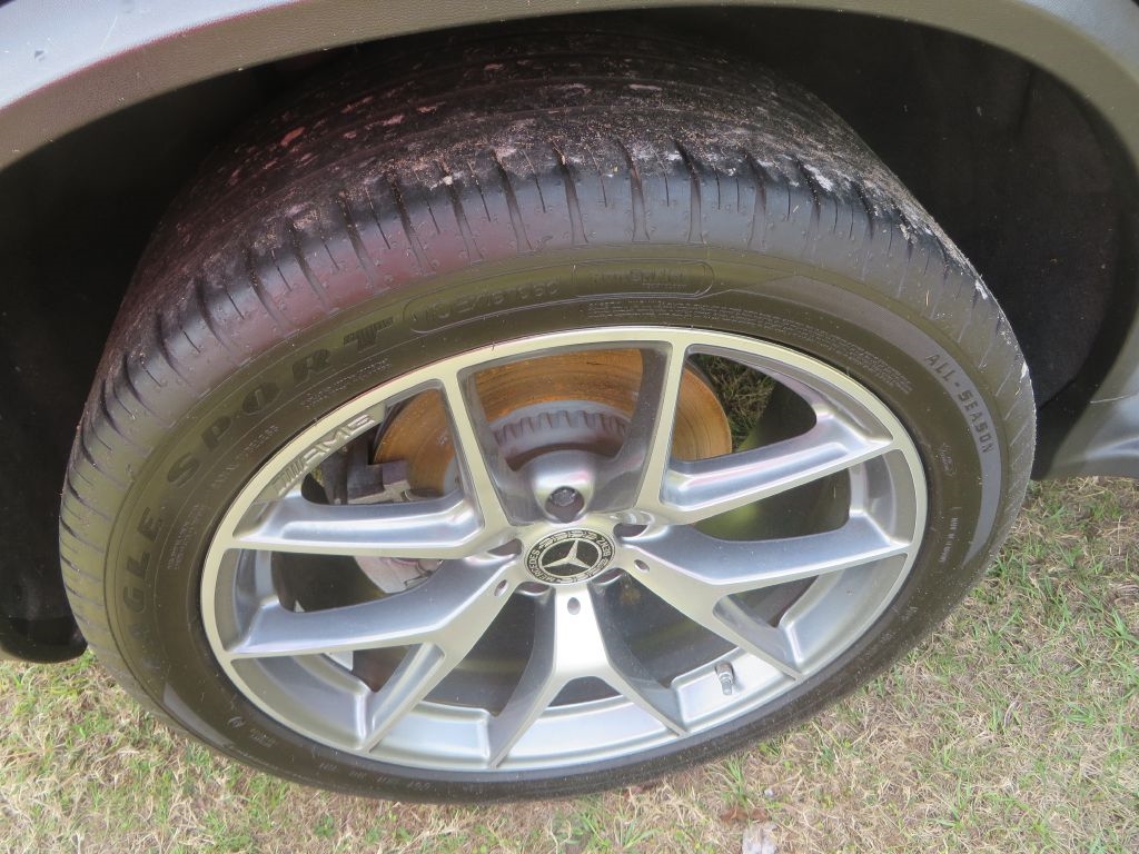 Mercedes-Benz GLC  2021