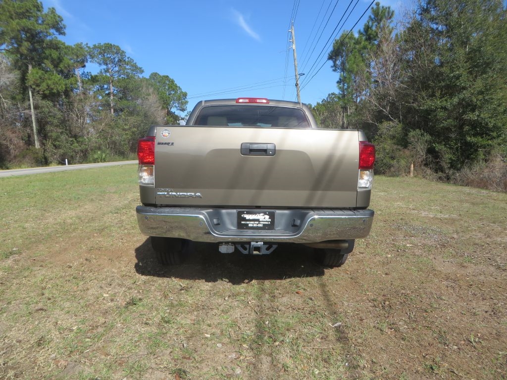 Toyota Tundra 2WD Truck  2011