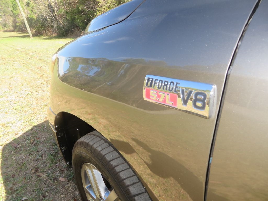 Toyota Tundra 2WD Truck  2011