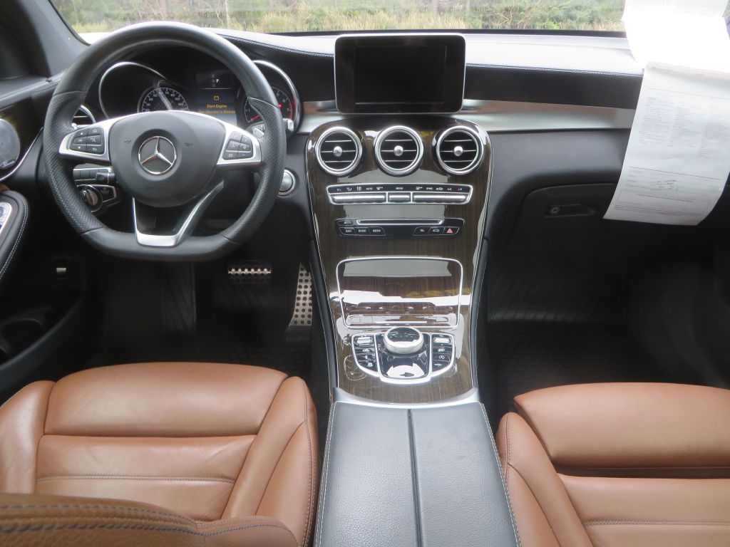 Mercedes-Benz GLC  2019