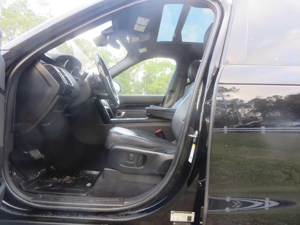 Land Rover Discovery  2018