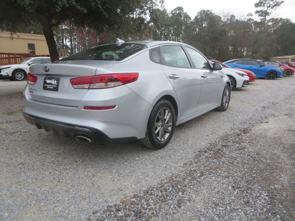 Kia Optima  2019