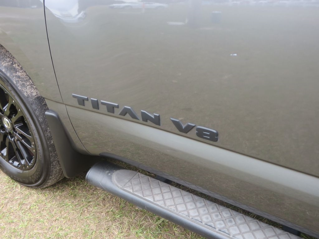 Nissan Titan  2019