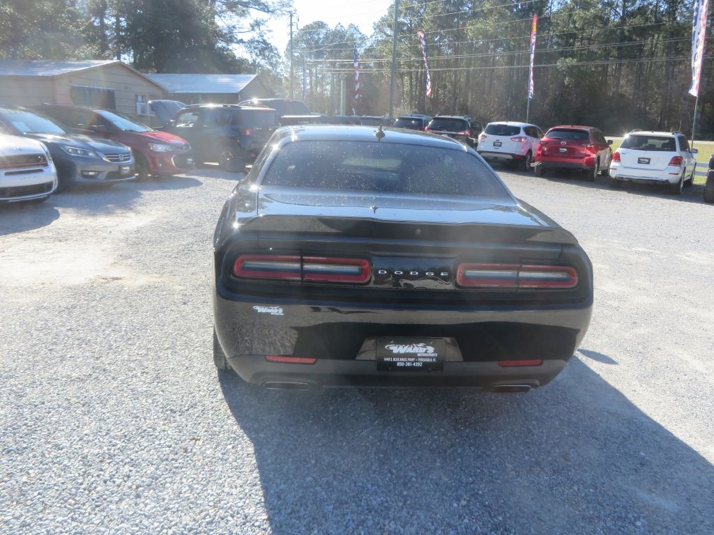 Dodge Challenger  2022