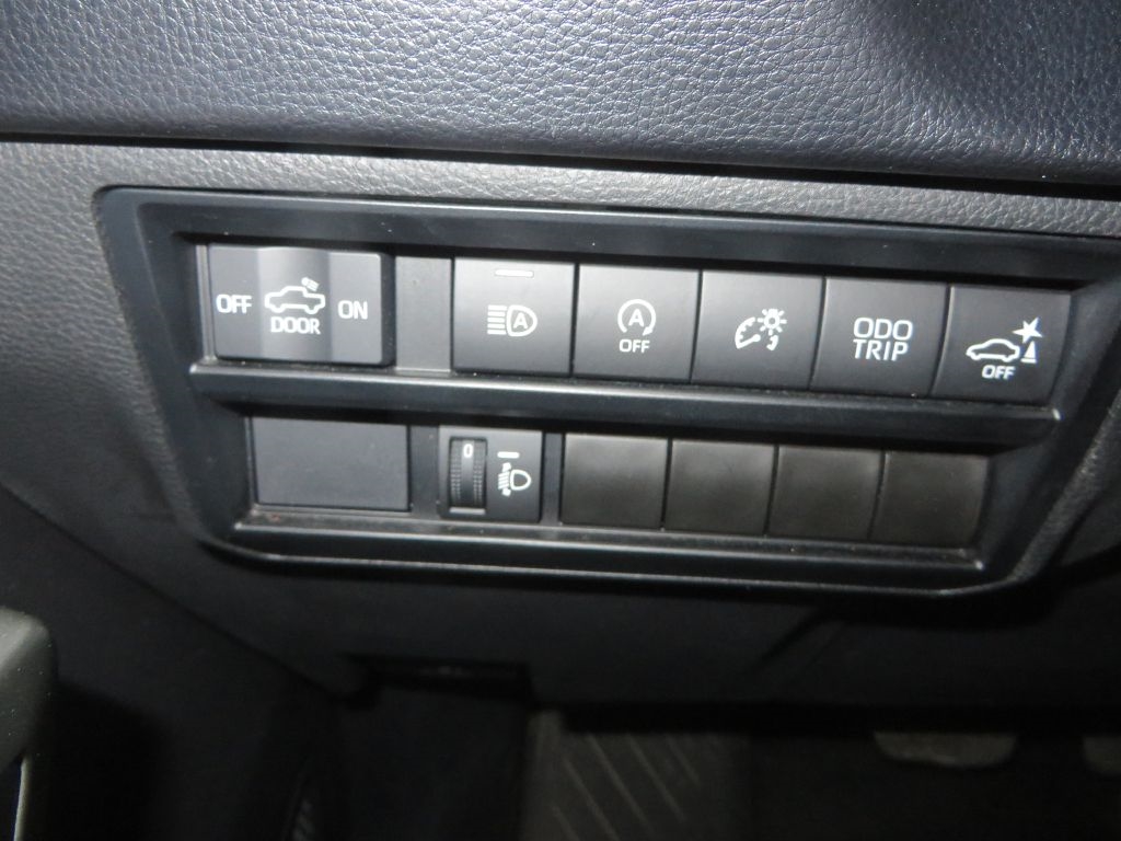 Toyota Tundra 4WD  2023