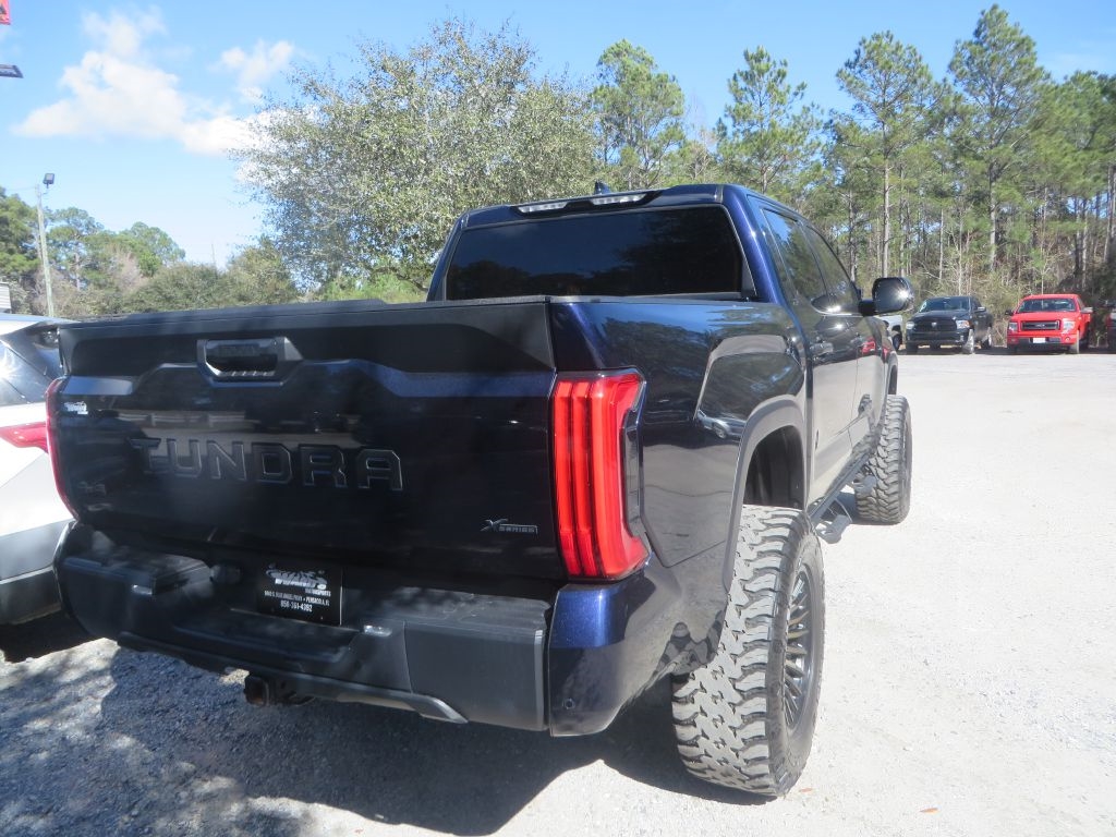 Toyota Tundra 4WD  2023