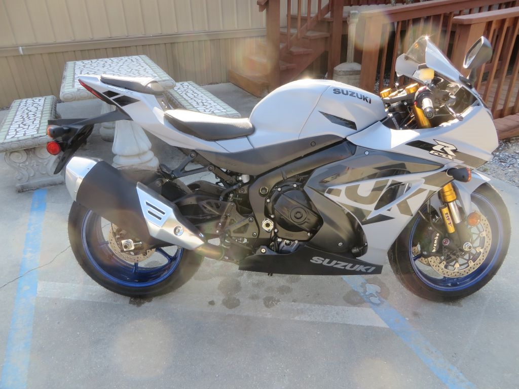 Suzuki GSX-R1000 R  2022