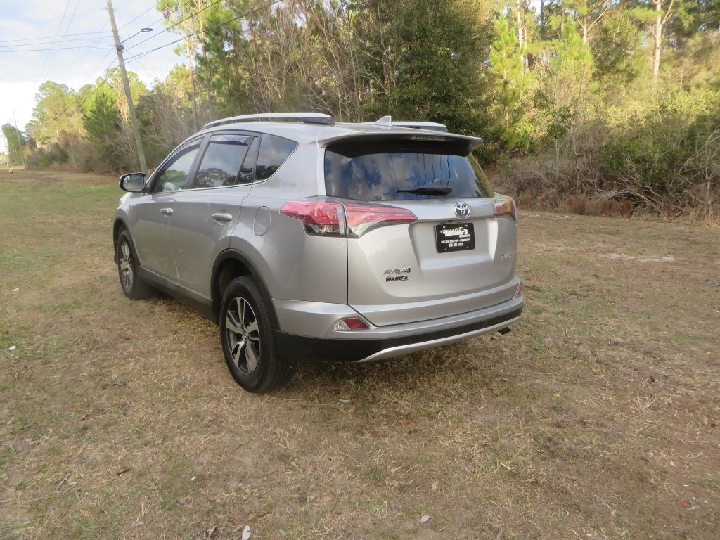 Toyota RAV4  2016