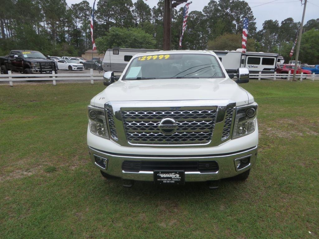 Nissan Titan XD  2017