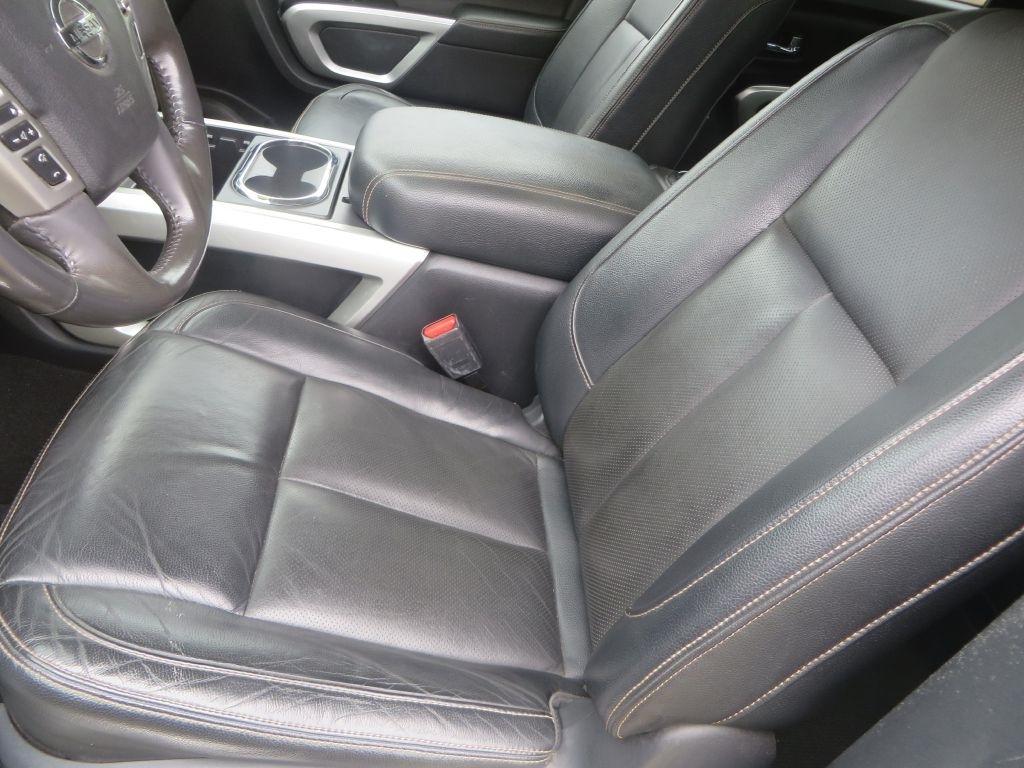 Nissan Titan XD  2017