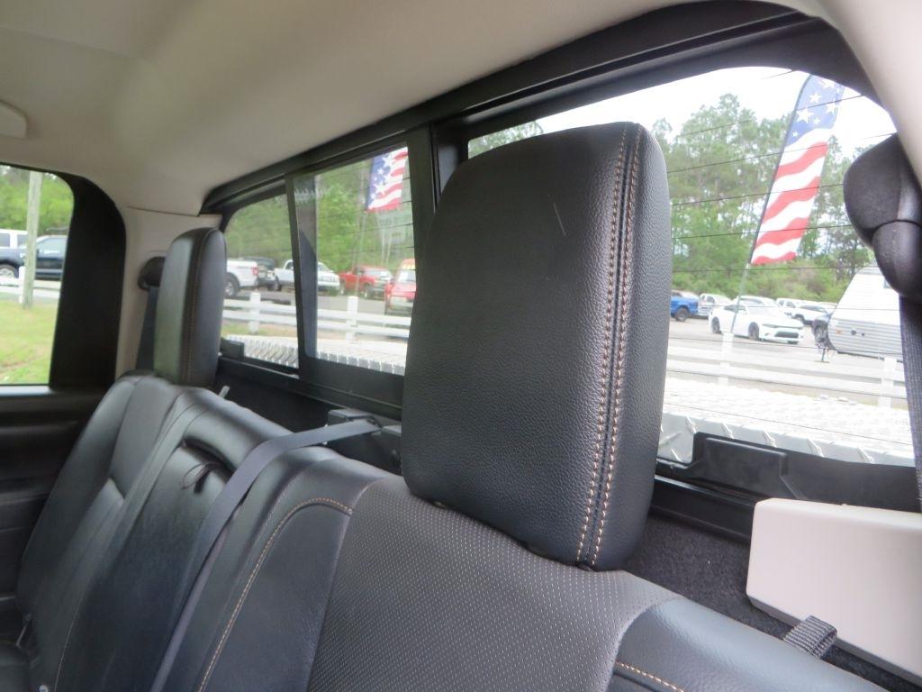 Nissan Titan XD  2017