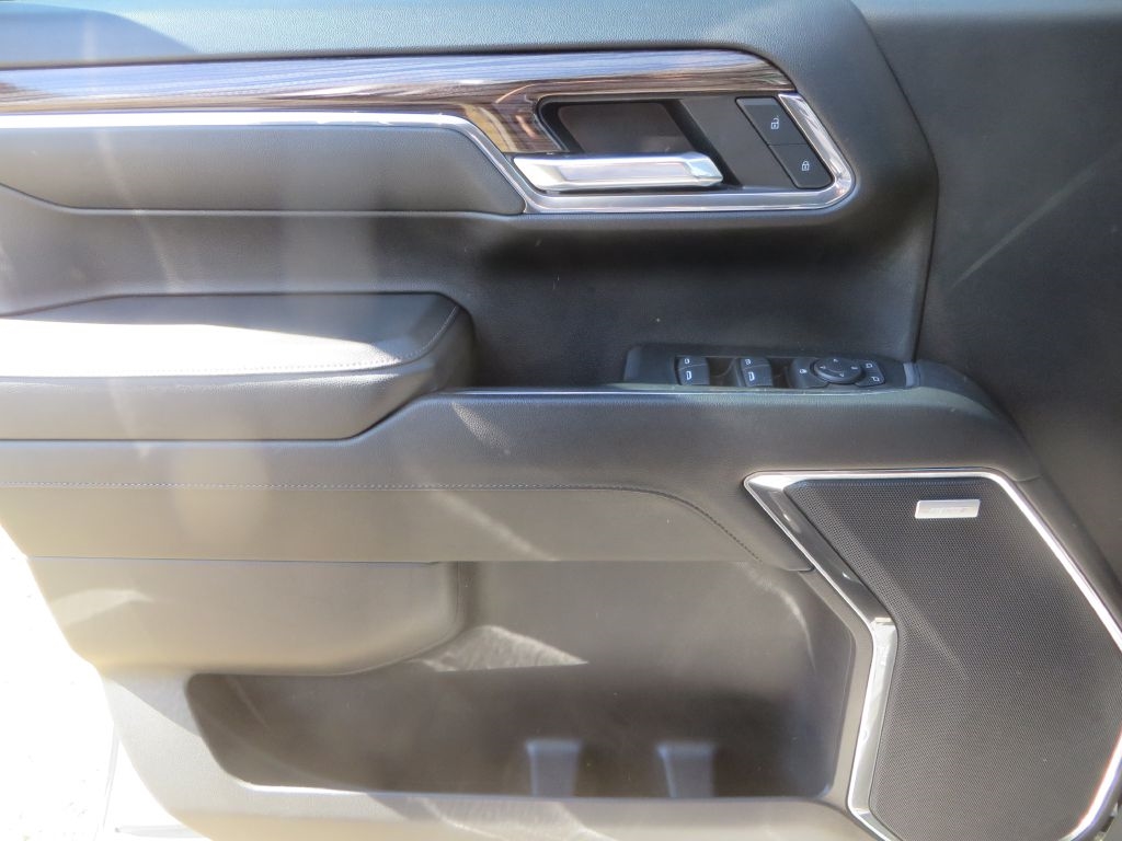 Chevrolet Silverado 1500  2024