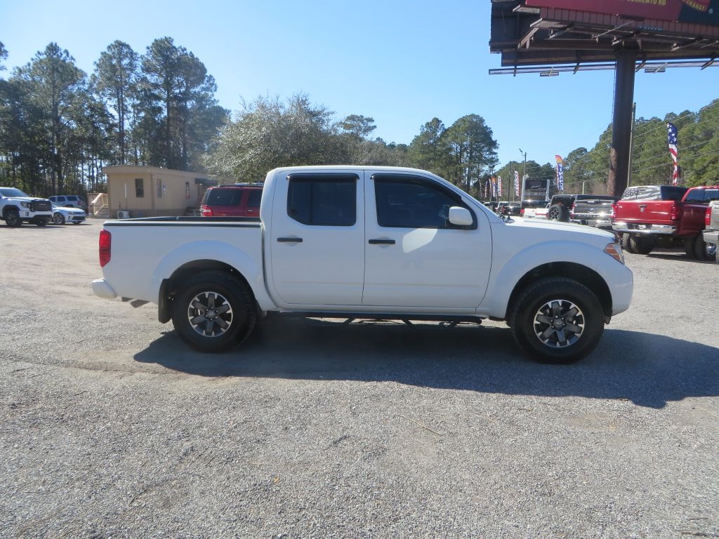 Nissan Frontier Crew Cab 4x4 PRO-4X 2019