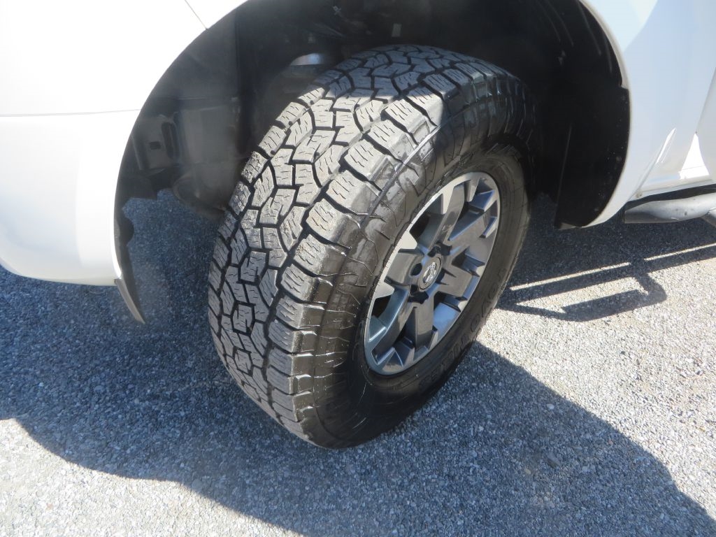 Nissan Frontier Crew Cab 4x4 PRO-4X 2019