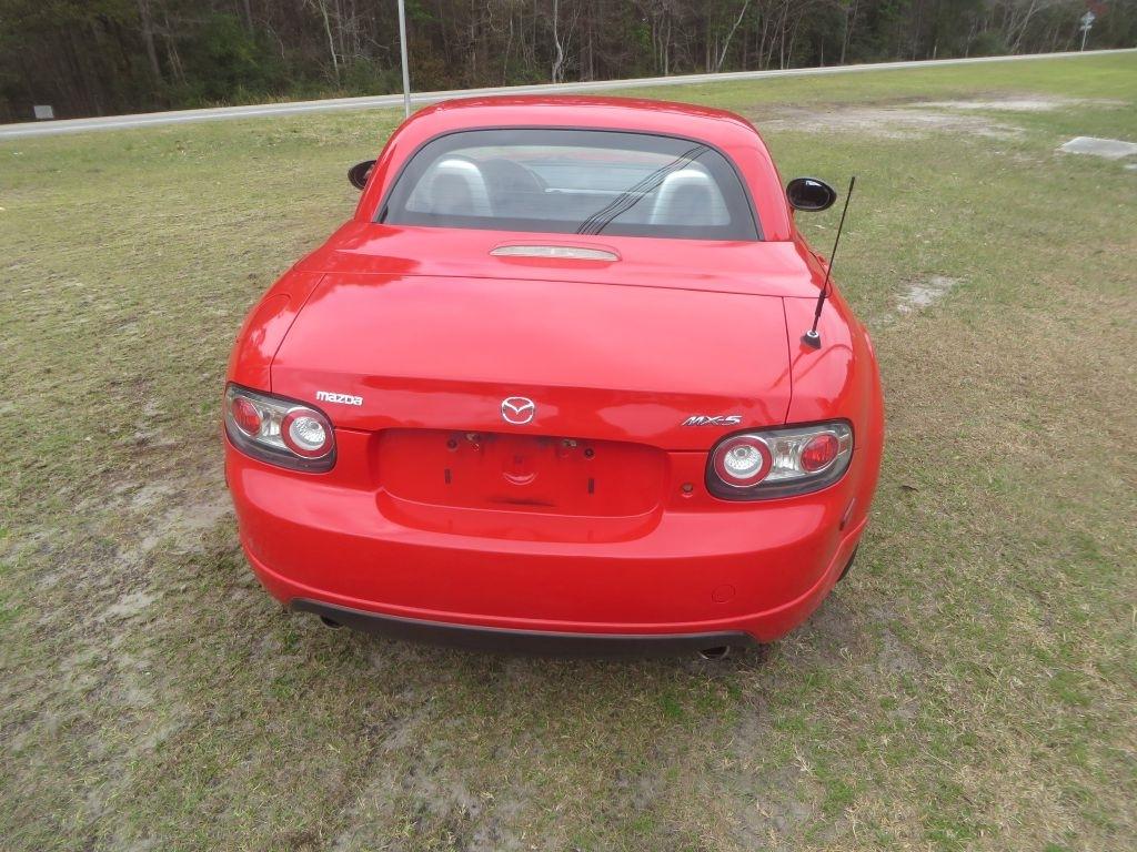 Mazda MX-5 Miata  2008