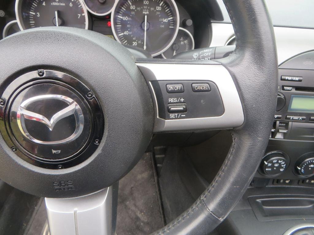 Mazda MX-5 Miata  2008