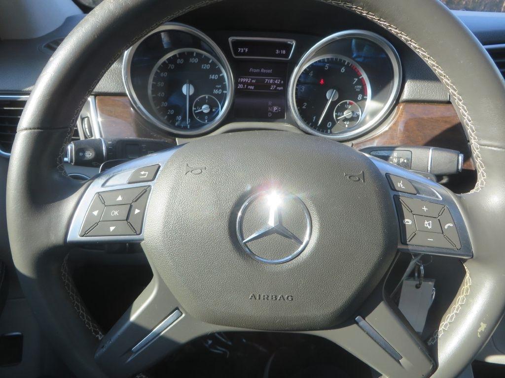Mercedes-Benz M-Class  2015