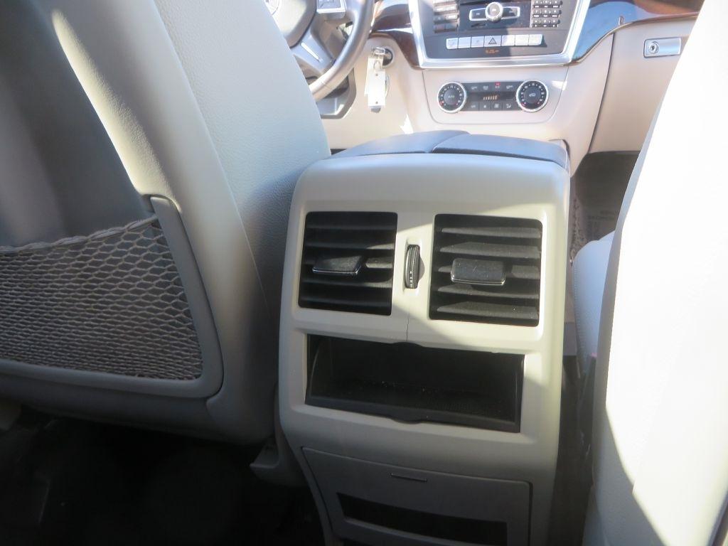 Mercedes-Benz M-Class  2015