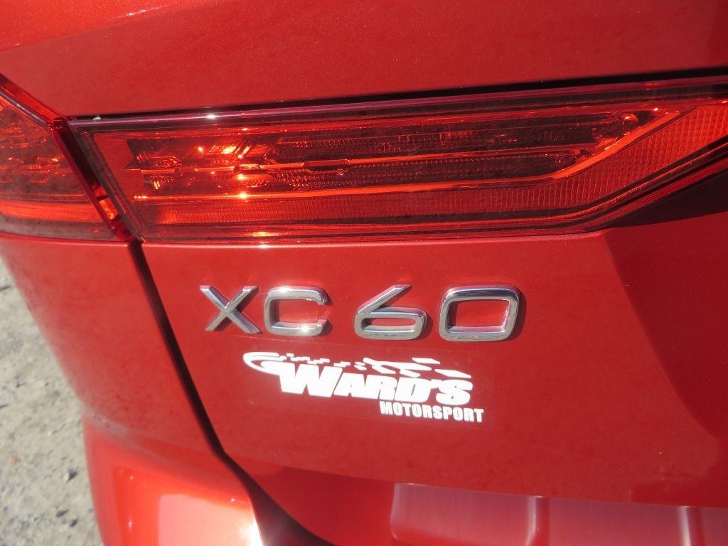 Volvo XC60  2021