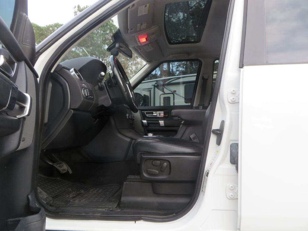 Land Rover LR4 HSE 2016