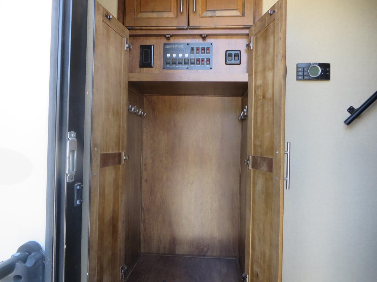 Forest River Brookstone  2016