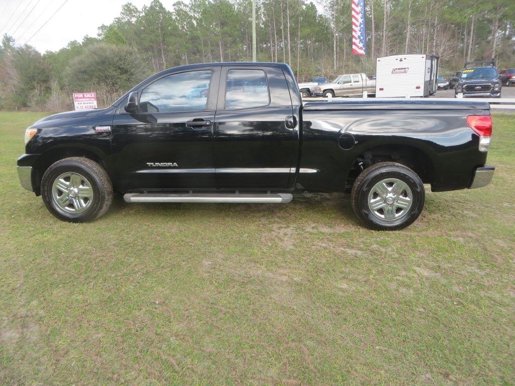Toyota Tundra 2WD Truck  2009