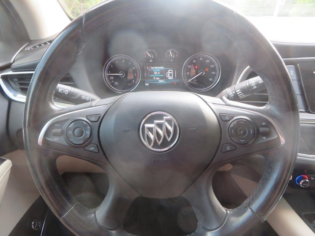 Buick Enclave Essence 2018