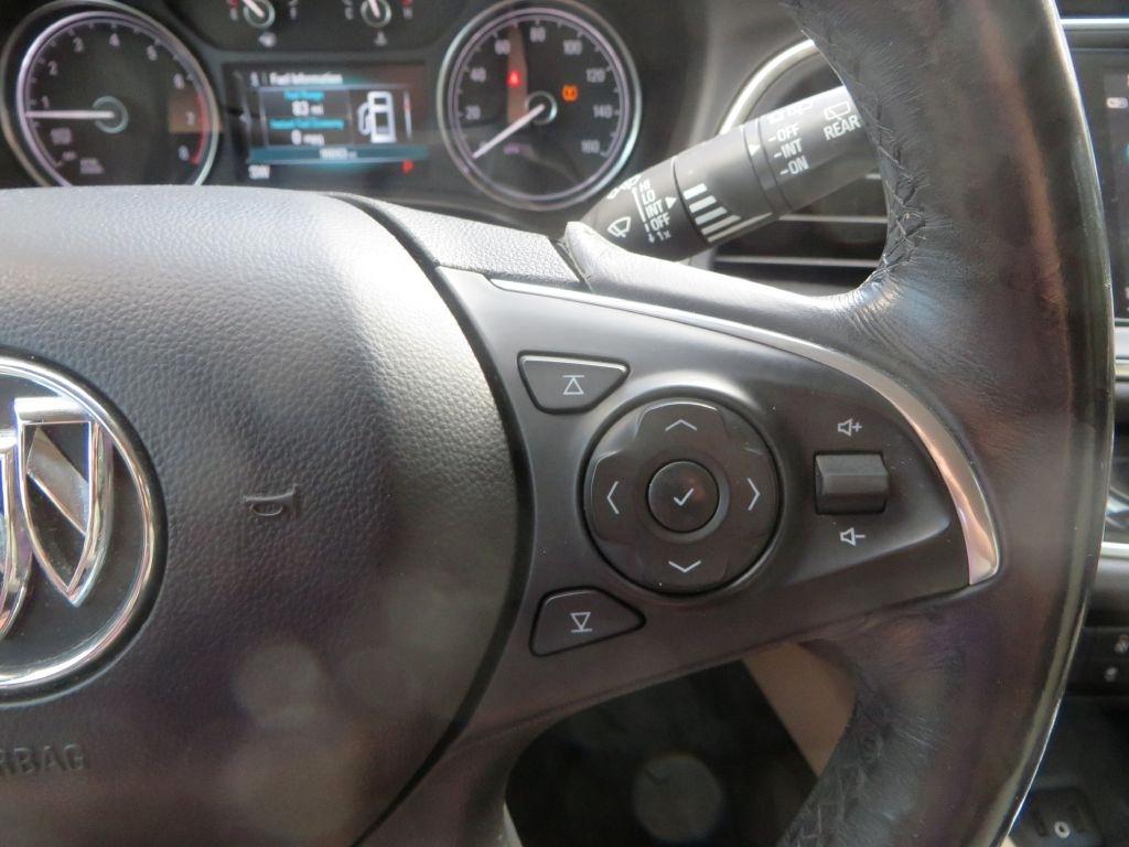 Buick Enclave Essence 2018