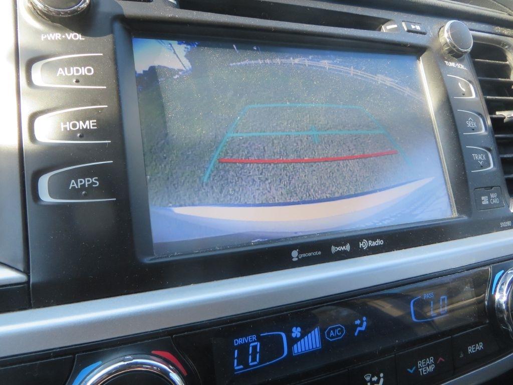 Toyota Highlander SE 2019