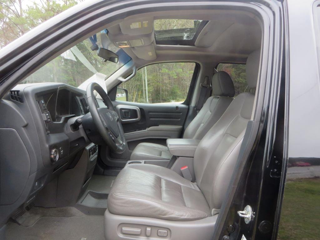 Honda Ridgeline  2012