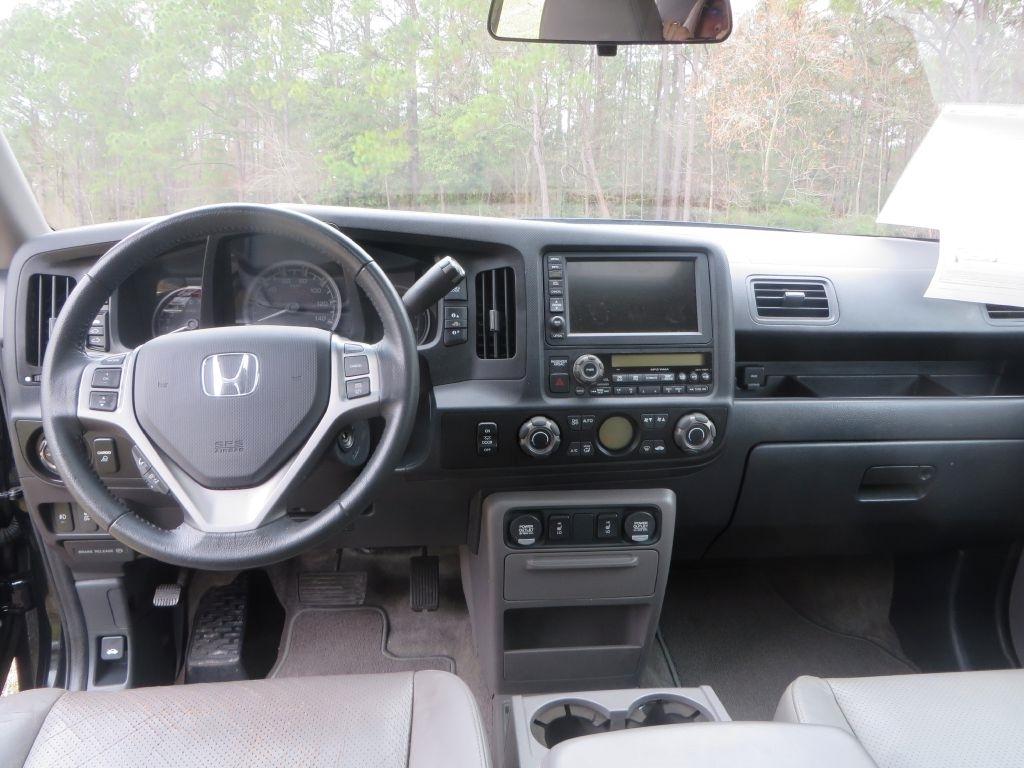 Honda Ridgeline  2012