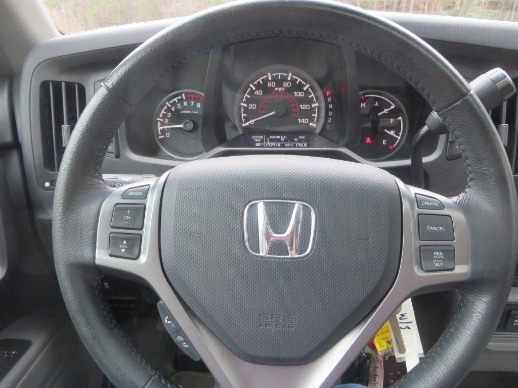 Honda Ridgeline  2012