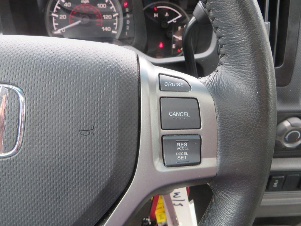 Honda Ridgeline  2012