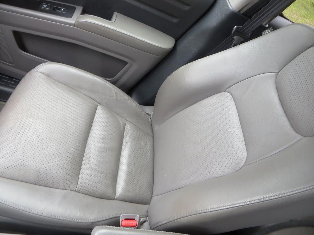 Honda Ridgeline  2012