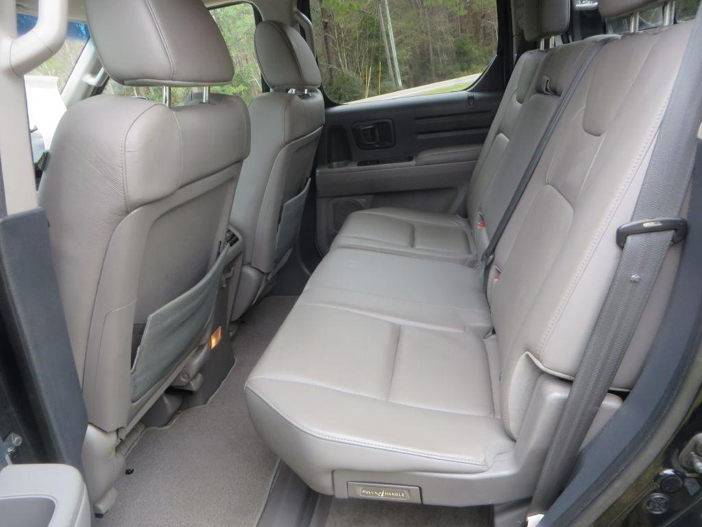 Honda Ridgeline  2012