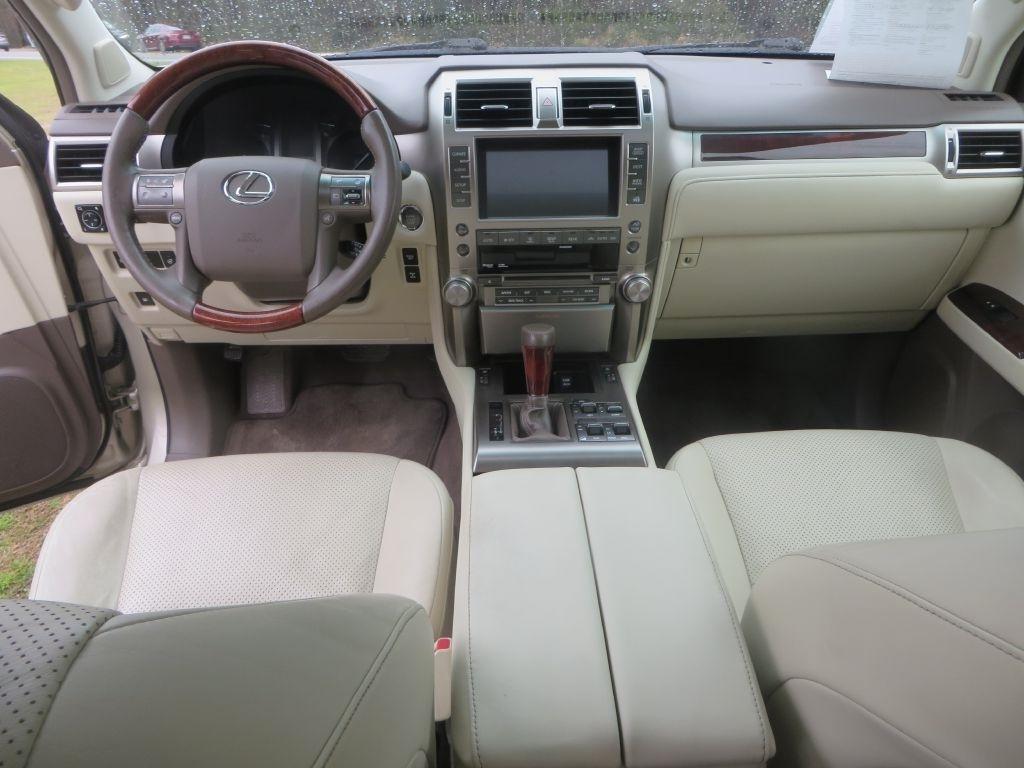 Lexus GX 460  2012