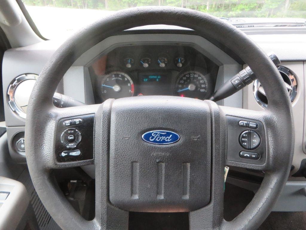 Ford Super Duty F-250 SRW  2016