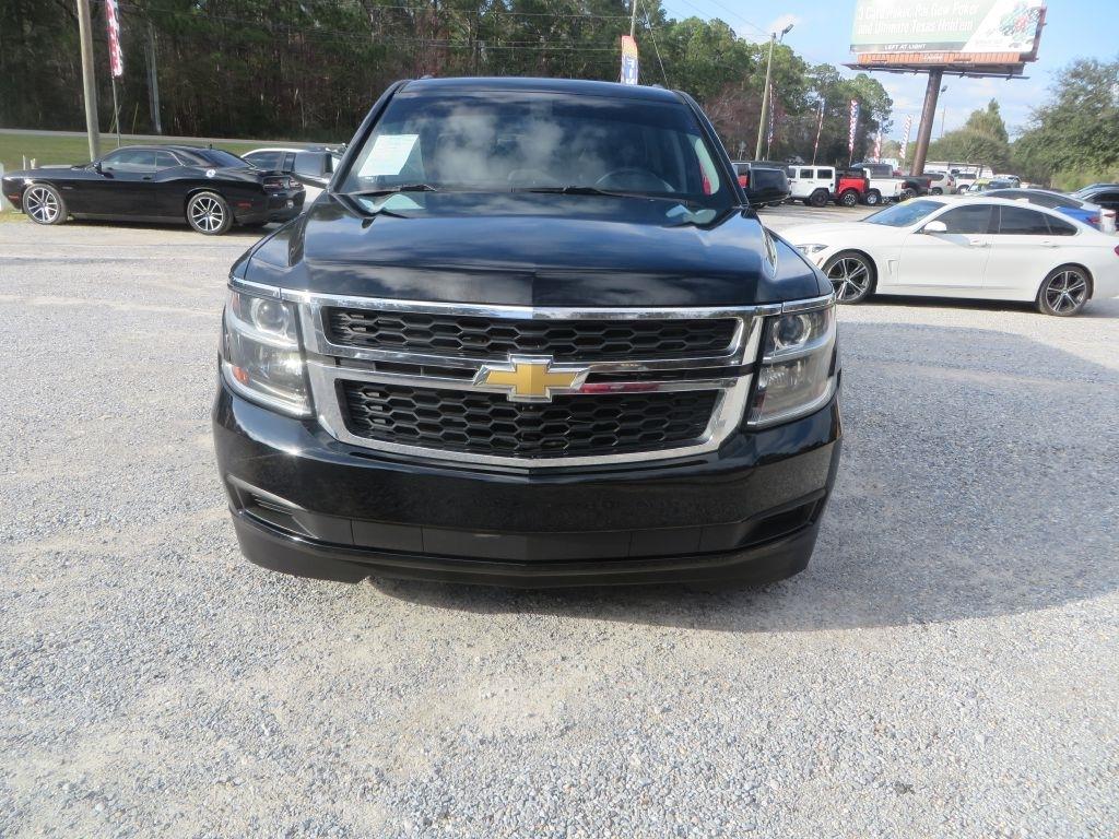 Chevrolet Suburban  2017