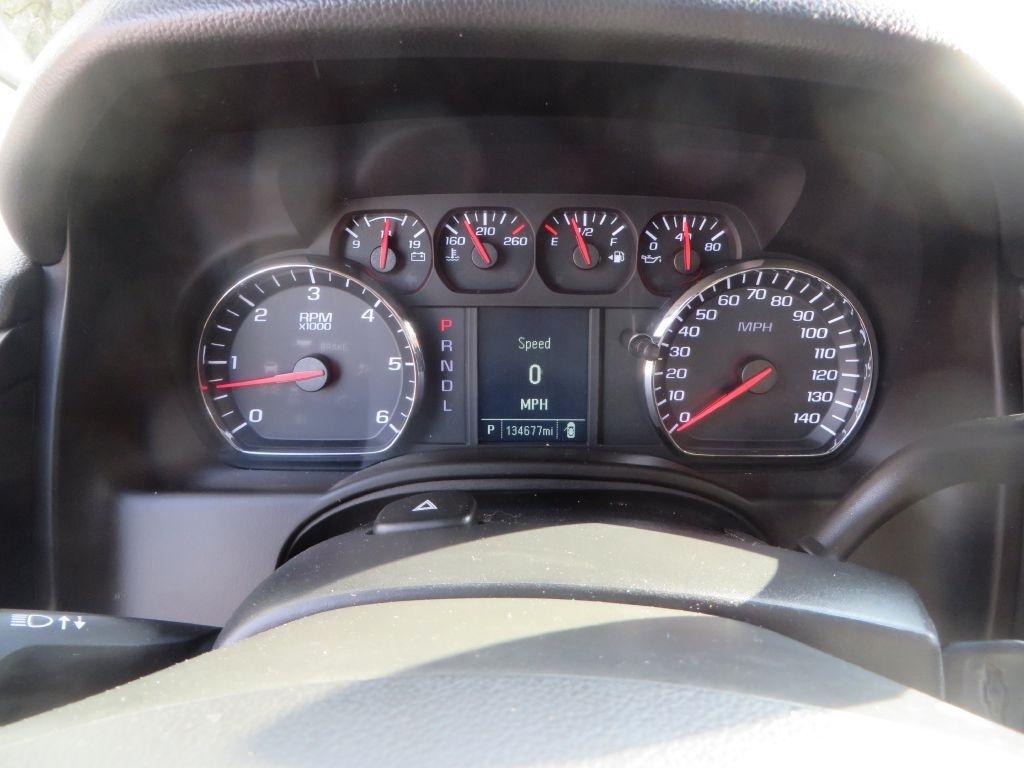 Chevrolet Suburban  2017