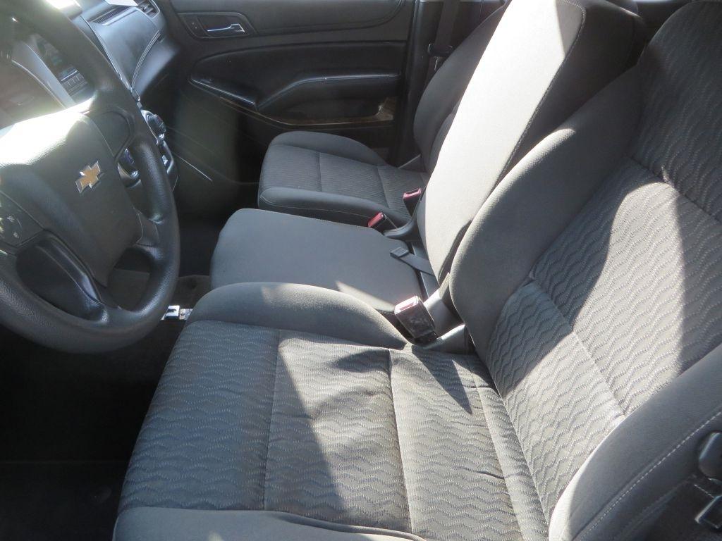 Chevrolet Suburban  2017