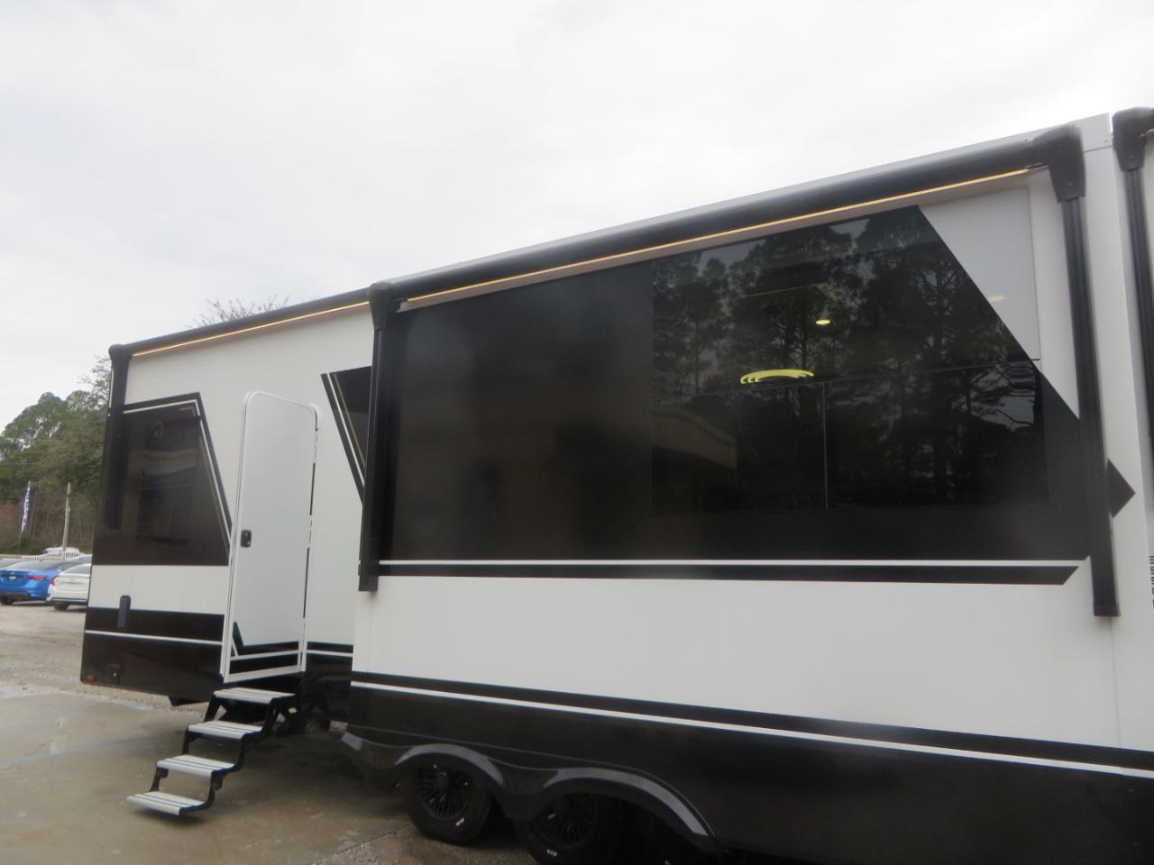 Brinkley Z3100  2025