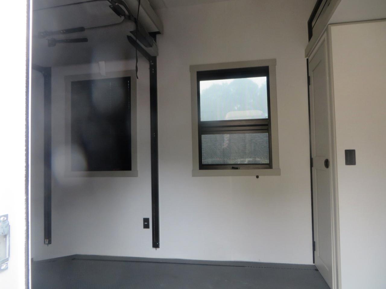 Brinkley Z3100  2025