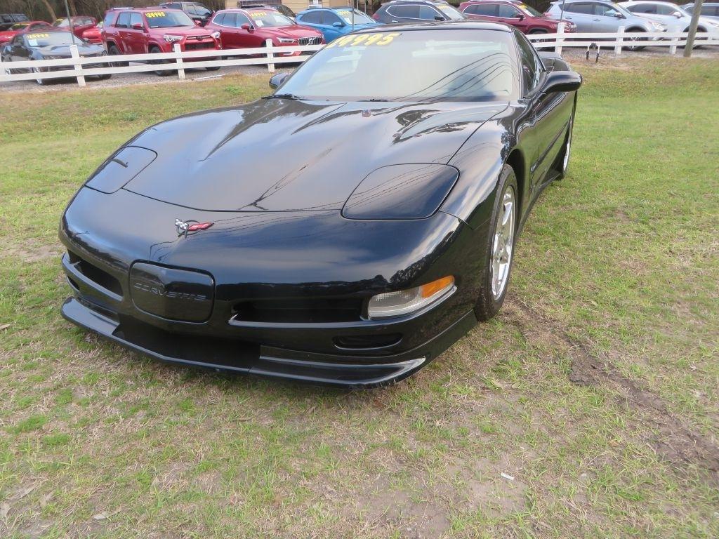 Chevrolet Corvette  2001