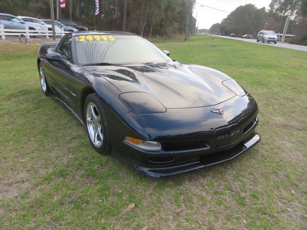 Chevrolet Corvette  2001