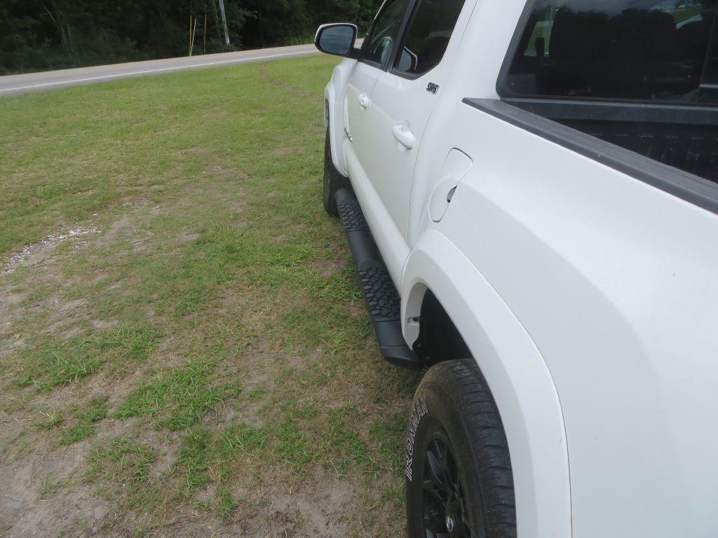 Toyota Tacoma 2WD  2022