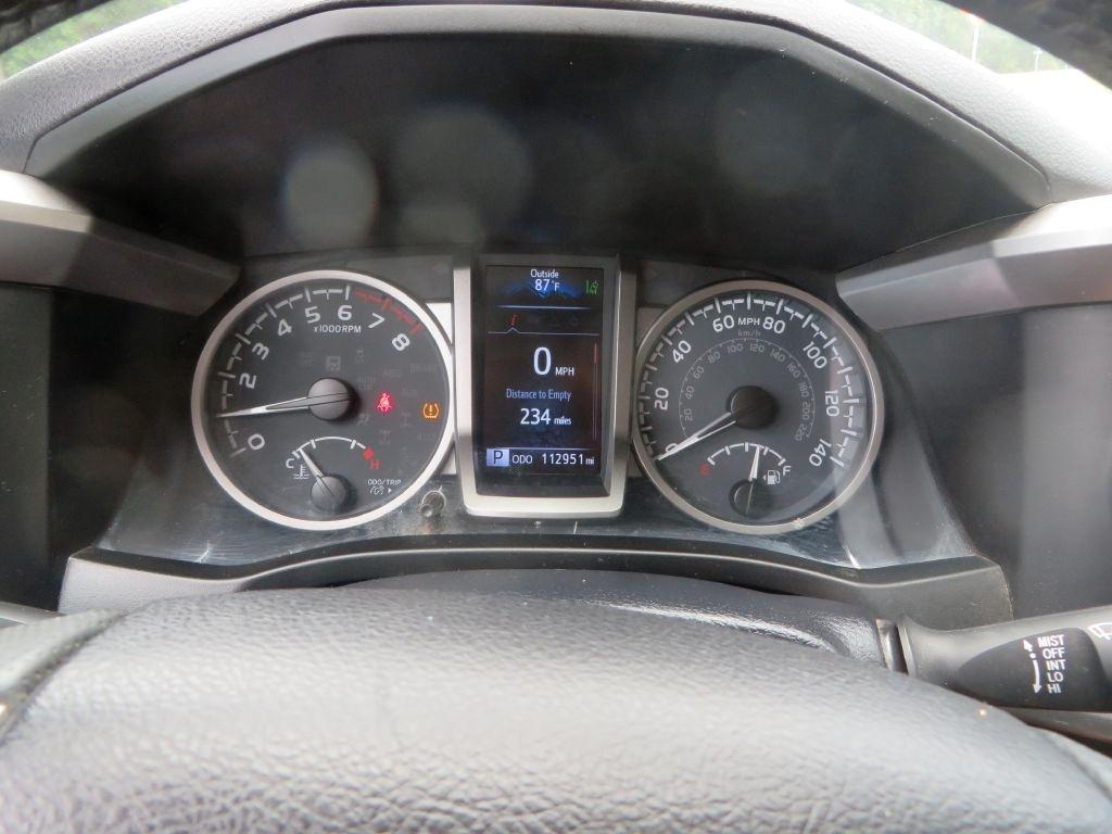 Toyota Tacoma 2WD  2022