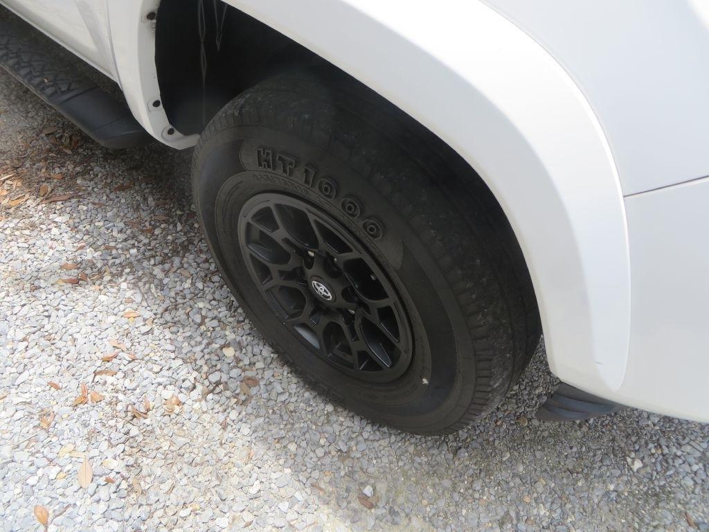 Toyota Tacoma 2WD  2022