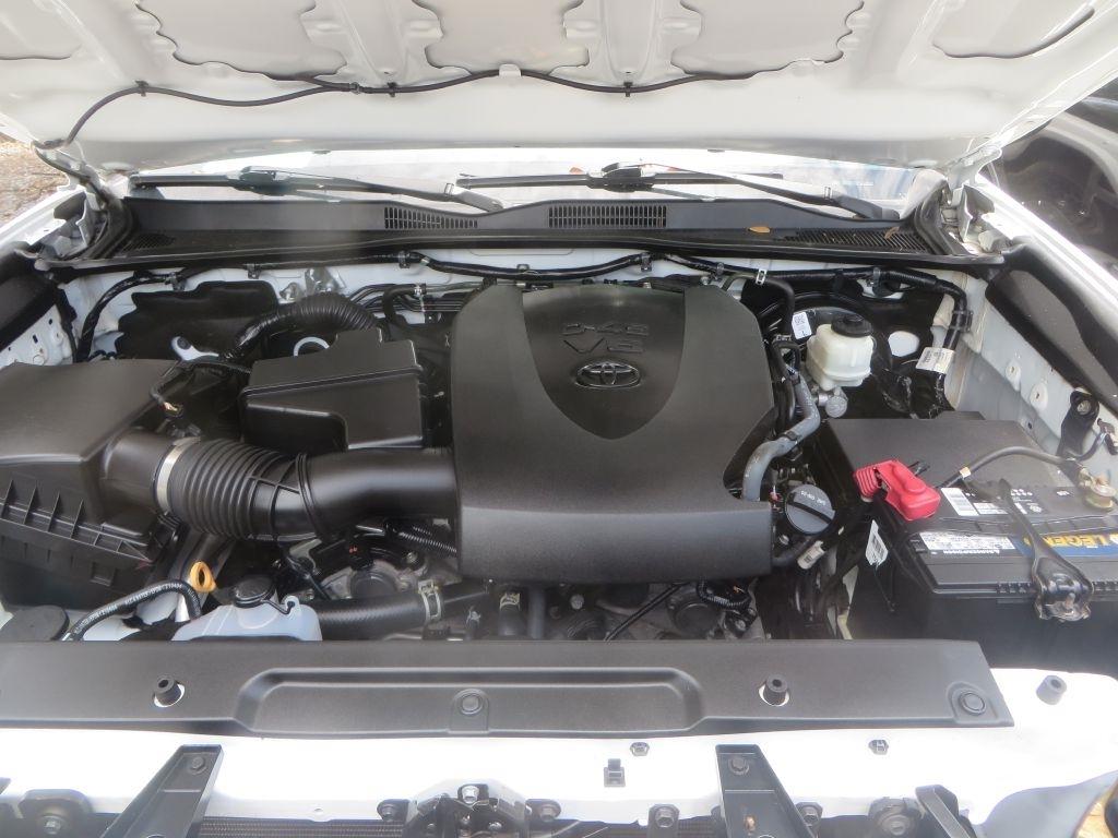 Toyota Tacoma 2WD  2022