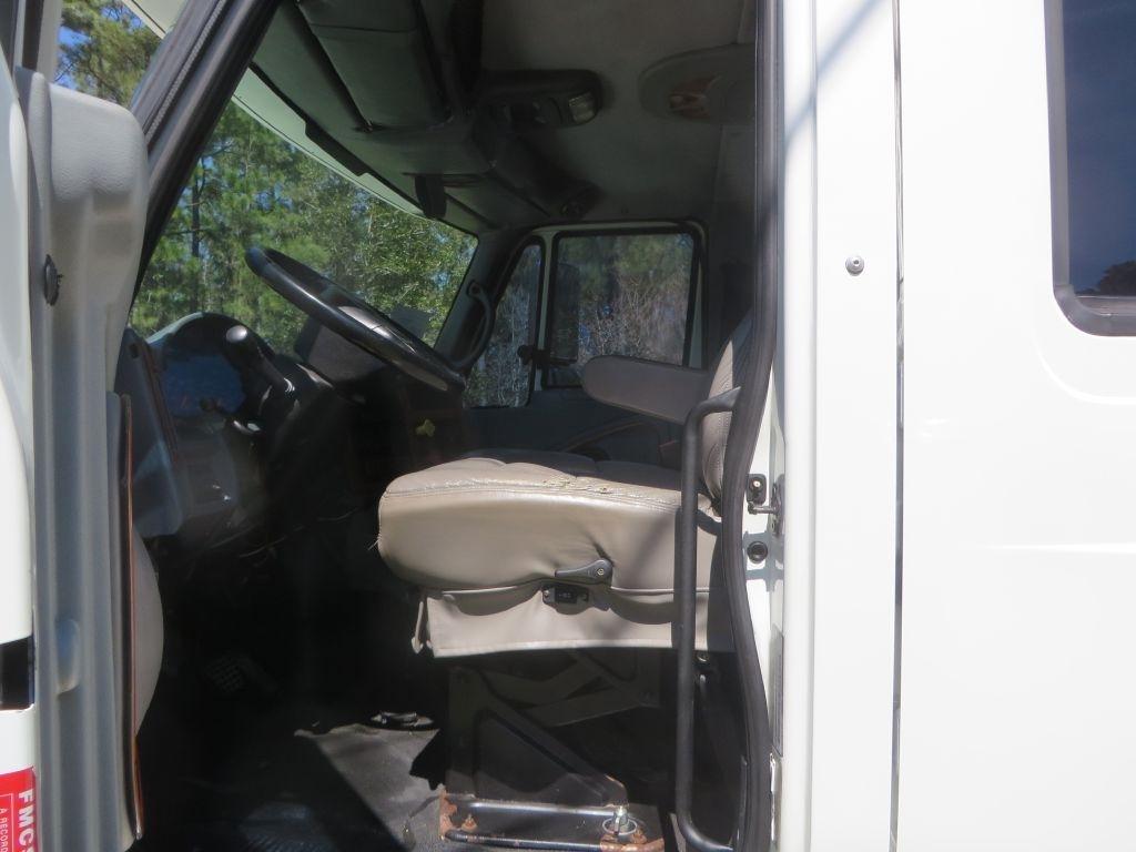 International 4000  2003